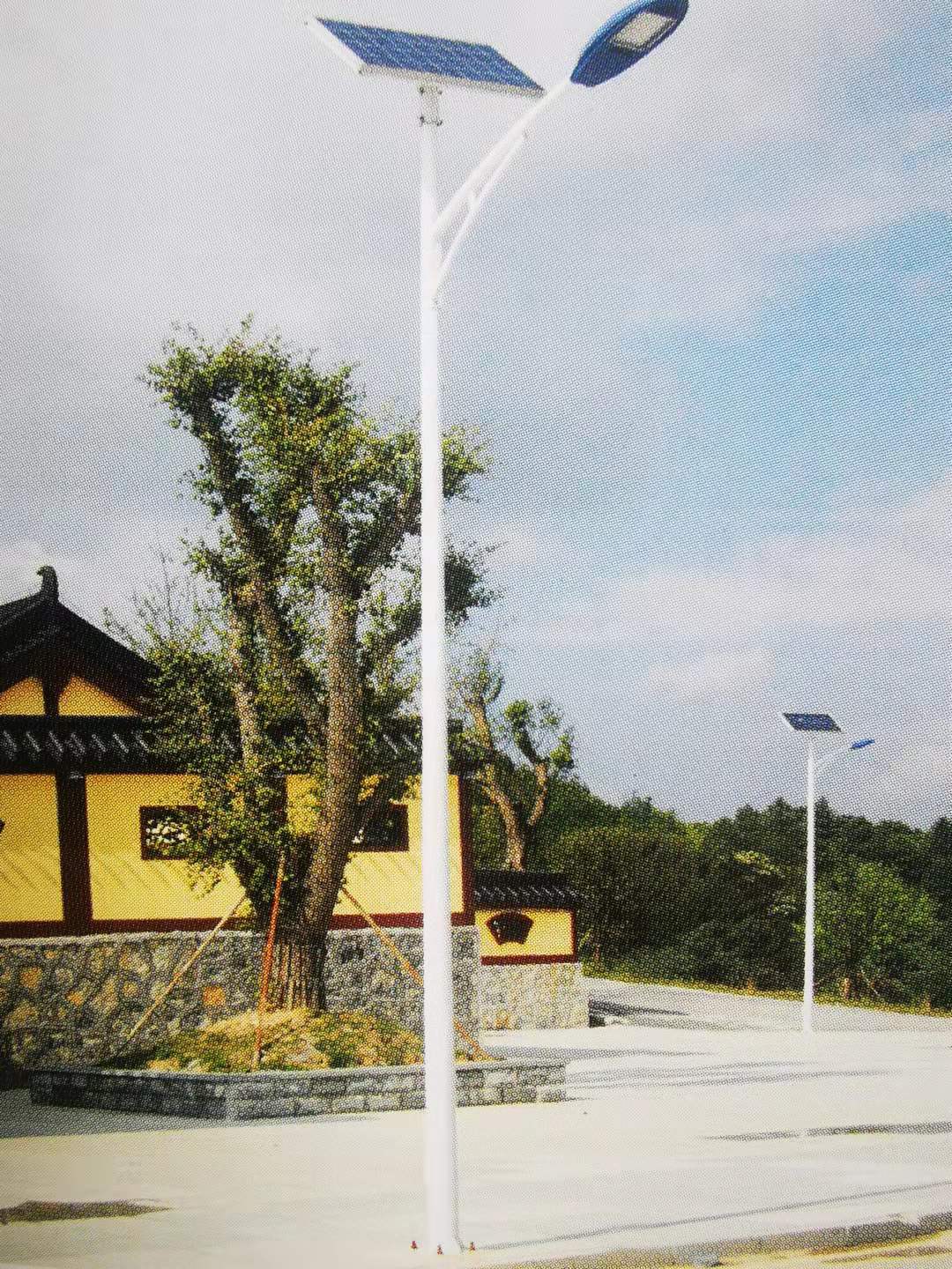 太陽（yáng）能（néng）路燈
